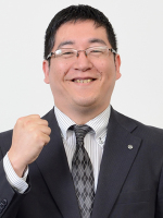 校舎長
林 久仁雄